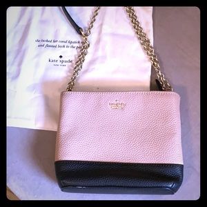 Kate spade crossbody with chain!!